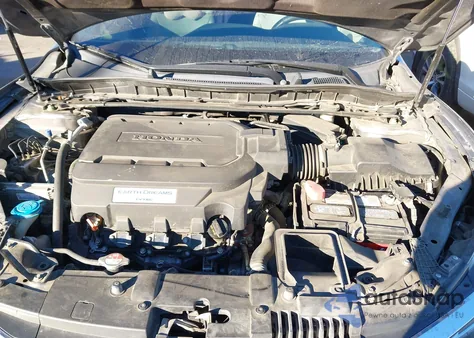 2017 Honda Accord Touring V6 from USA, damaged, VIN 1HGCR3F9XHA017177